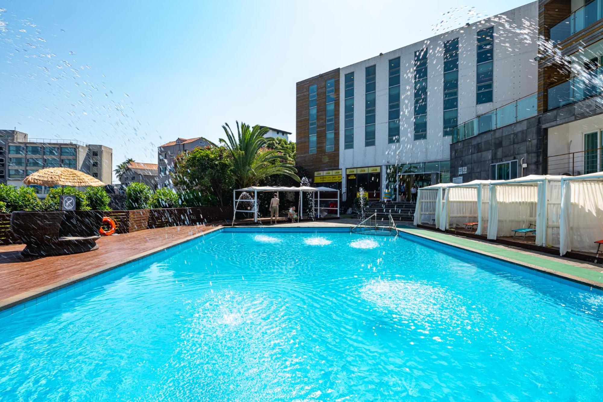 Amoureux Resort Чеджудо Экстерьер фото